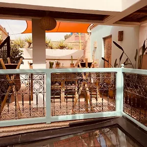 Gasaembre Touareg Marrakesh
